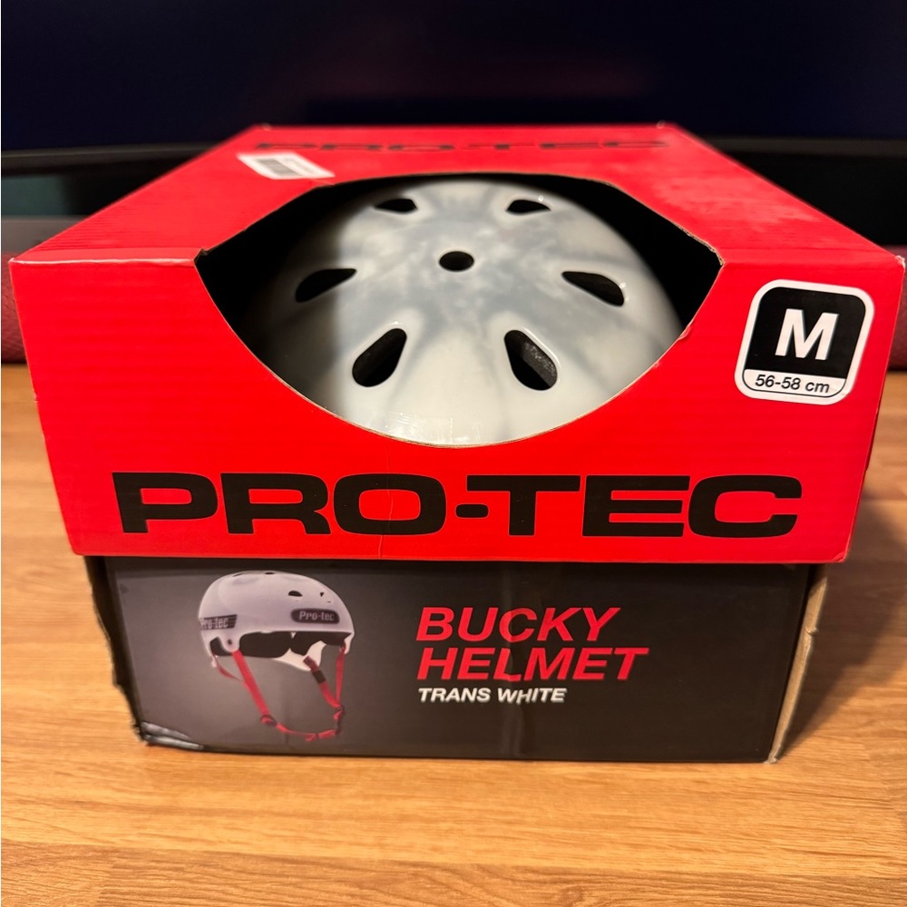 Bucky Helmet - Trans White
